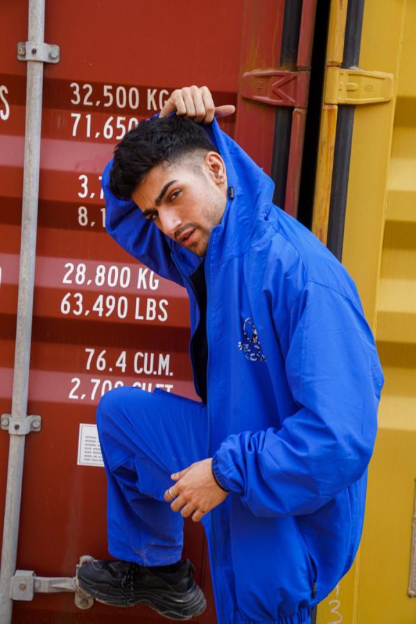 Hoodie One - Image 5