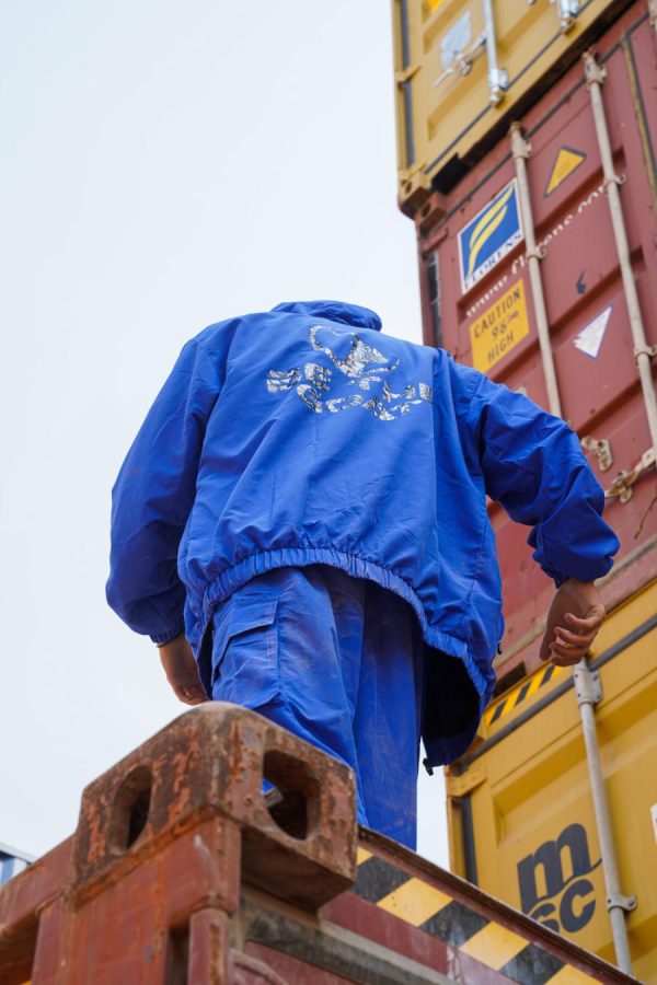 Hoodie One - Image 4