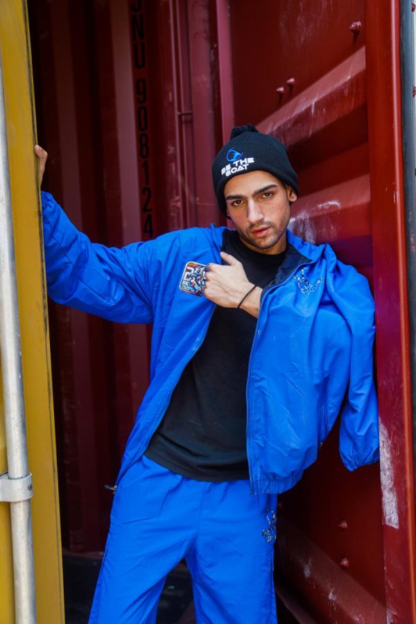 Hoodie One - Image 3