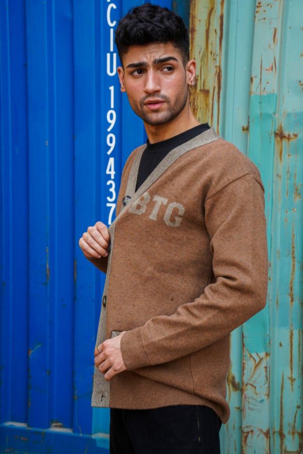 Sweater One - Image 4